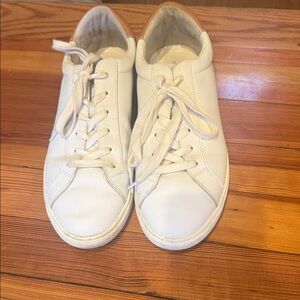 J McLaughlin Classic leather White Sneakers size 10